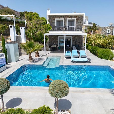 Achlia Beach Villa エクステリア 写真